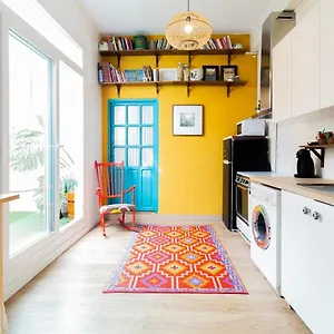 https://lujo-y-descanso-a-8-min-del-centro.es-andalucia.com